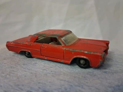 Vintage Lesney Matchbox Series No 22 Red Die Cast Pontiac GP Sports Coupe 1964 - Thumbnail 2