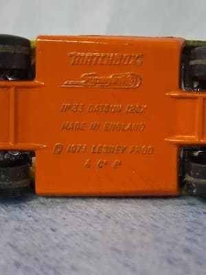 Vintage Matchbox Superfast No. 33 Datsun 126X – 1973 England – Yellow w/ Flames - Thumbnail 9