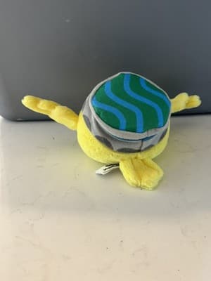 Angry Birds Rio Nico 5" Plush Yellow Stuffed Plush Blue/Green Hat - Thumbnail 2