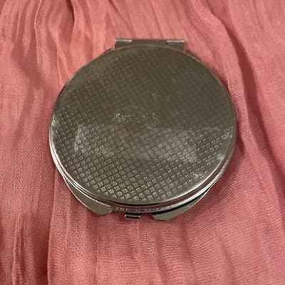 Pocket Compact Silver Tone Metal Enamel, Jeweled Hinge Mirror VTG NOS - Thumbnail 3