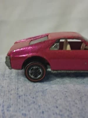 Vintage Hot Wheels Redline 1968 AMX Pink USA RARE 🔥🔥 - Thumbnail 4