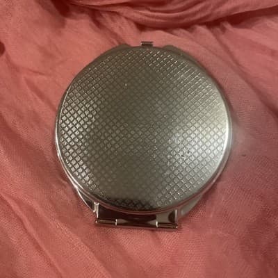 Pocket Compact Silver Tone Metal Enamel, Jeweled Hinge Mirror VTG NOS - Thumbnail 3