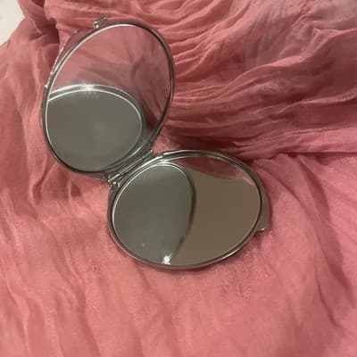 Pocket Compact Silver Tone Metal Enamel, Jeweled Hinge Mirror VTG NOS - Thumbnail 2
