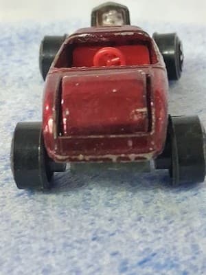 Johnny Lightning Topper Redline ‘32 Ford Roadster Rumble Seat Red Die-cast 1:64 - Thumbnail 7