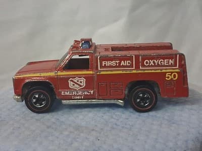 Hot Wheels Redline 1974 Emergency Unit 50 Truck Firstaid Oxygen Vintage - Thumbnail 4