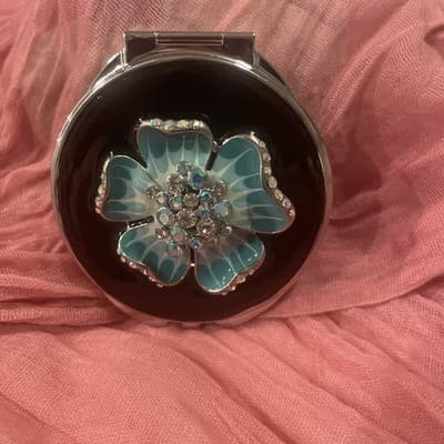Pocket Compact Silver Tone Metal Enamel, Jeweled Hinge Mirror VTG NOS