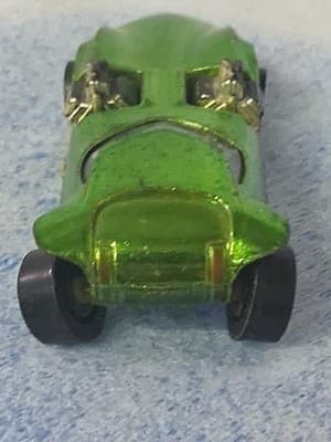 Vintage Hot Wheels Redline 1968 Light Apple Green Twinmill - * Bent Axle - Thumbnail 9