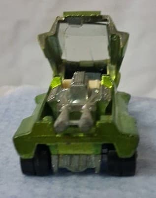 Redline Hotwheels Light Apple Green 1969 Hairy Hauler White Interior Nice Shape - Thumbnail 10