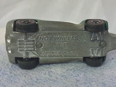 ORIGINAL OWNER HOT WHEELS REDLINE 1969 GREEN MANTIS - Thumbnail 9