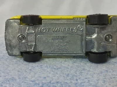 Hot Wheels 1969 REDLINE Yellow Buzz-Off Diecast Car, Nice Cond Hong Kong 🐝 - Thumbnail 14