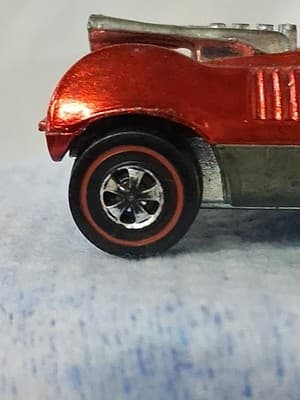 1/64 SCALE HOT WHEELS VINTAGE LOOSE REDLINE RED PEEPING BOMB - Thumbnail 8