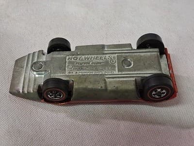 1/64 SCALE HOT WHEELS VINTAGE LOOSE REDLINE RED PEEPING BOMB - Thumbnail 10