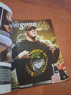 WWE Wrestling Magazine September 2006 Trish Stratus John Cena (No Poster) - Thumbnail 4