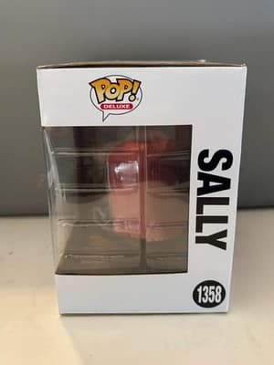 Funko Pop #1358 Sally With Deadly Nightshade Disney Nightmare Before Christmas - Thumbnail 2