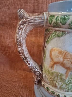 13 inch Large Beer Decorative Ceramic with 3D Images Hunting Theme - Thumbnail 3