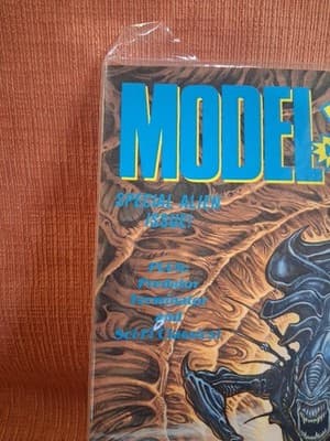 Model and Toy Collector Magazine #17 1991 Bag & Board - Thumbnail 4