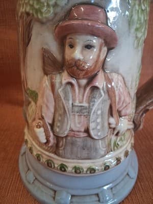 13 inch Large Beer Decorative Ceramic with 3D Images Hunting Theme - Thumbnail 5