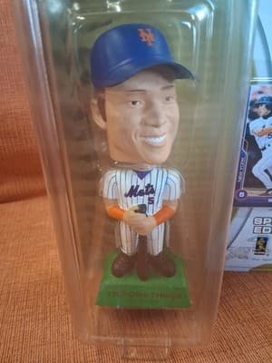 Tsuyoshi Shinjo 2001 Rookie NY Mets Upper Deck PlayMakers Bobblehead w/ Card NIB - Thumbnail 2