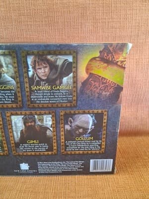 The Lord of the Rings PEZ Collector's Series Limited Edition Set - NEW IN BOX - Thumbnail 9