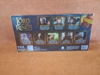 The Lord of the Rings PEZ Collector's Series Limited Edition Set - NEW IN BOX - Thumbnail 6