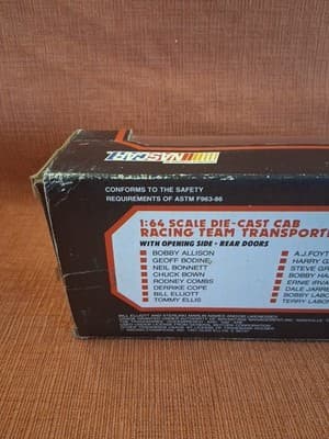 1991 RACING CHAMPIONS NASCAR A J FOYT CHEVROLET 1:64 DIE CAST CAB TRANSPORTER - Thumbnail 8