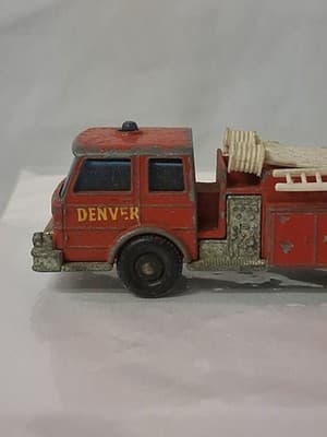 Vintage 1960s Lesney Matchbox No. 29 Denver Fire Pumper Truck Made in England 🚒 - Thumbnail 2