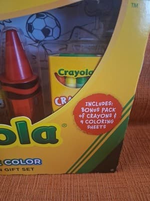 Crayola PEZ My Favorite Color Gift Set Crayon Dispensers Box - Thumbnail 4