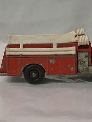 Vintage 1960s Lesney Matchbox No. 29 Denver Fire Pumper Truck Made in England 🚒 - Thumbnail 7