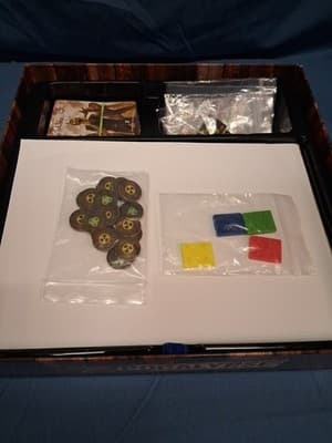 Zpocalypse Board Game Complete 2013 Zombie Survival Game Greenbreier - Thumbnail 5