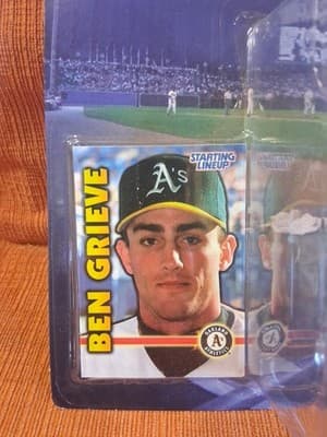 VINTAGE 1999 HASBRO STARTING LINEUP BEN GRIEVE - Thumbnail 3