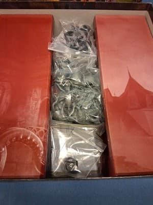 Mansions of Madness Board Game 1st Edition, New SEALED CONTENTS - Arkham Horror - Thumbnail 8
