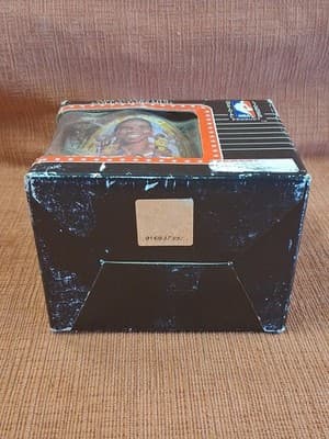 MAGIC JOHNSON 1992 LOS ANGELES LAKERS NBA MUG NEW BOX OFFICIAL CERAMIC COLLECTOR - Thumbnail 6