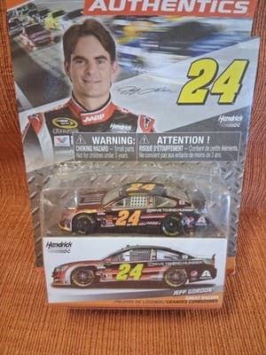 NASCAR Authentic’s Jeff Gordon #24 2014 Diecast NEW HENDRICK Motorsports - Thumbnail 2