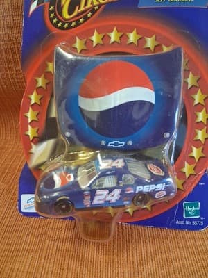 Winners Circle Jeff Gordon Deluxe Collection Pepsi Chevrolet 1/64 - Thumbnail 2