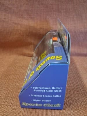 NASCAR Jeff Jordan Sports Clock New in Box - Thumbnail 7