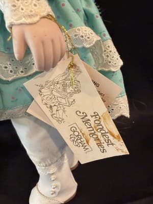 Gorham Fondest Memories POLLYANA Doll VT815 "OH WHAT A BEAUTIFUL MORNING" - Thumbnail 5