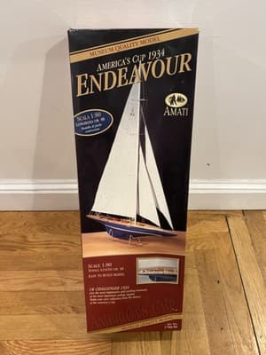 Endeavor 1:80 Museum Quality Ship Model Kit By Amati - Thumbnail 14