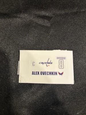 FOCO NHL CAPITALS ALEX OVECHKIN 3-D FIGURE - Thumbnail 8