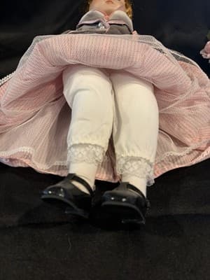 NIB Gorham Fondest Memories Musical Porcelain 16" Doll "Eliza Doolittle" VT 813 - Thumbnail 7