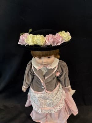 NIB Gorham Fondest Memories Musical Porcelain 16" Doll "Eliza Doolittle" VT 813 - Thumbnail 4
