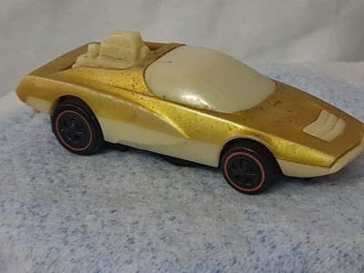 Vintage 1969 Mattel Hot Wheels Sizzlers Redline Revin Heaven Hot Gold Untested - Thumbnail 5