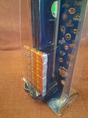 MLB Boston Red Sox Musical CHARLIE BROWN Giant PEZ Dispenser - Thumbnail 7