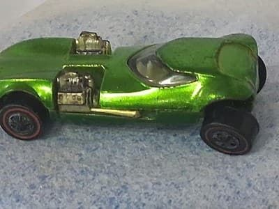 Vintage Hot Wheels Redline 1968 Light Apple Green Twinmill - * Bent Axle - Thumbnail 8