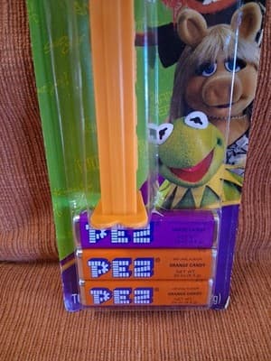 PEZ Dispenser ~ ANIMAL From The Muppets~ New In Package w/Candy - Thumbnail 3