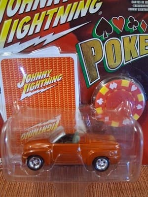 JOHNNY LIGHTNING Poker Series 2004 CHEVY SSR BONUS Chip & Playing Cards - Thumbnail 2