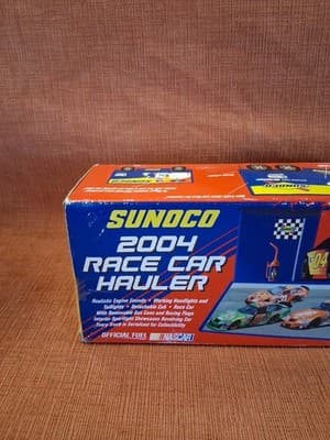SUNOCO 2004 Race Car Hauler w/Car & Pit Wagon NASCAR New In Box - Thumbnail 8