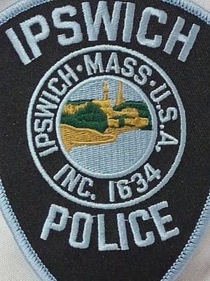 Ipswich Police (Massachusetts) 2nd Issue Shoulder Patch OBSOLETE - Thumbnail 2