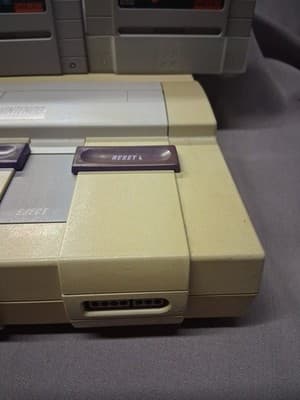Nintendo Super Nintendo Console + 2 Games + Controller Tested + Manuals Original - Thumbnail 4