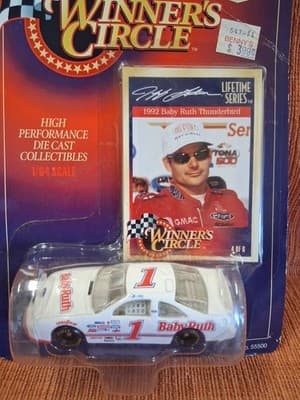 Winners Circle – No. 4 of 6-Jeff Gordon Lifetime Series Car & Card - Die Cast - Thumbnail 2