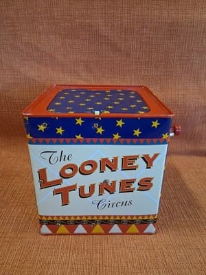 VTG Looney Tunes Bugs Bunny Jack-in-the-Box Tin Warner Bros Studio Store 1994 - Thumbnail 3
